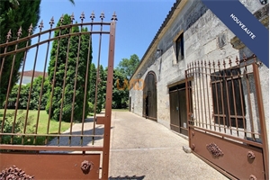 propriete à la vente -   17800  SAINT SEVER DE SAINTONGE, surface 572 m2 vente propriete - UBI476349323
